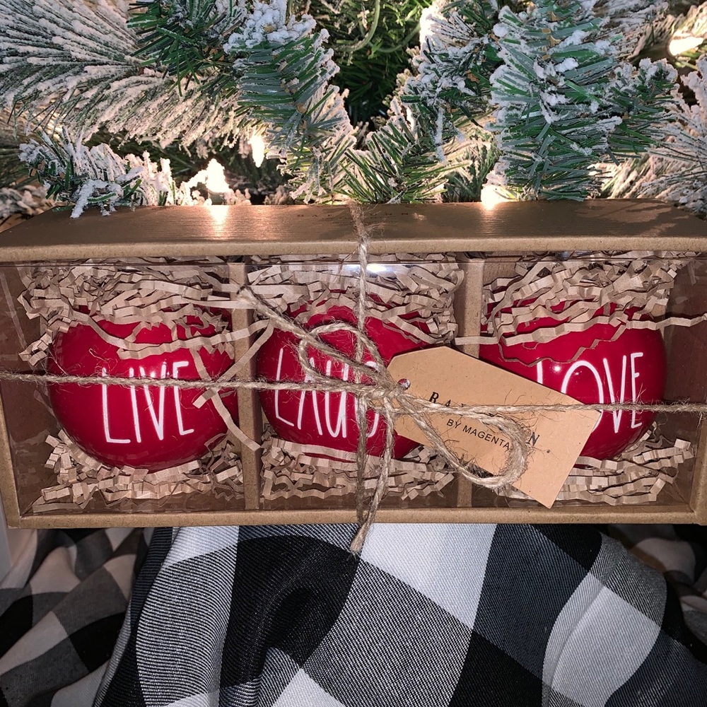 SOLD**Rae Dunn brand new 3 Christmas ornaments